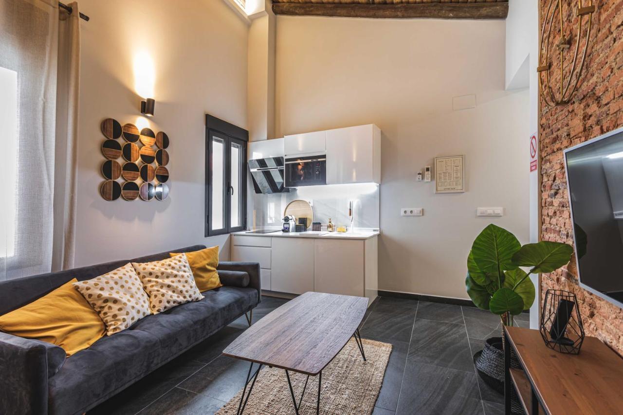 Apartamentos Caceres Central Suites Buitenkant foto