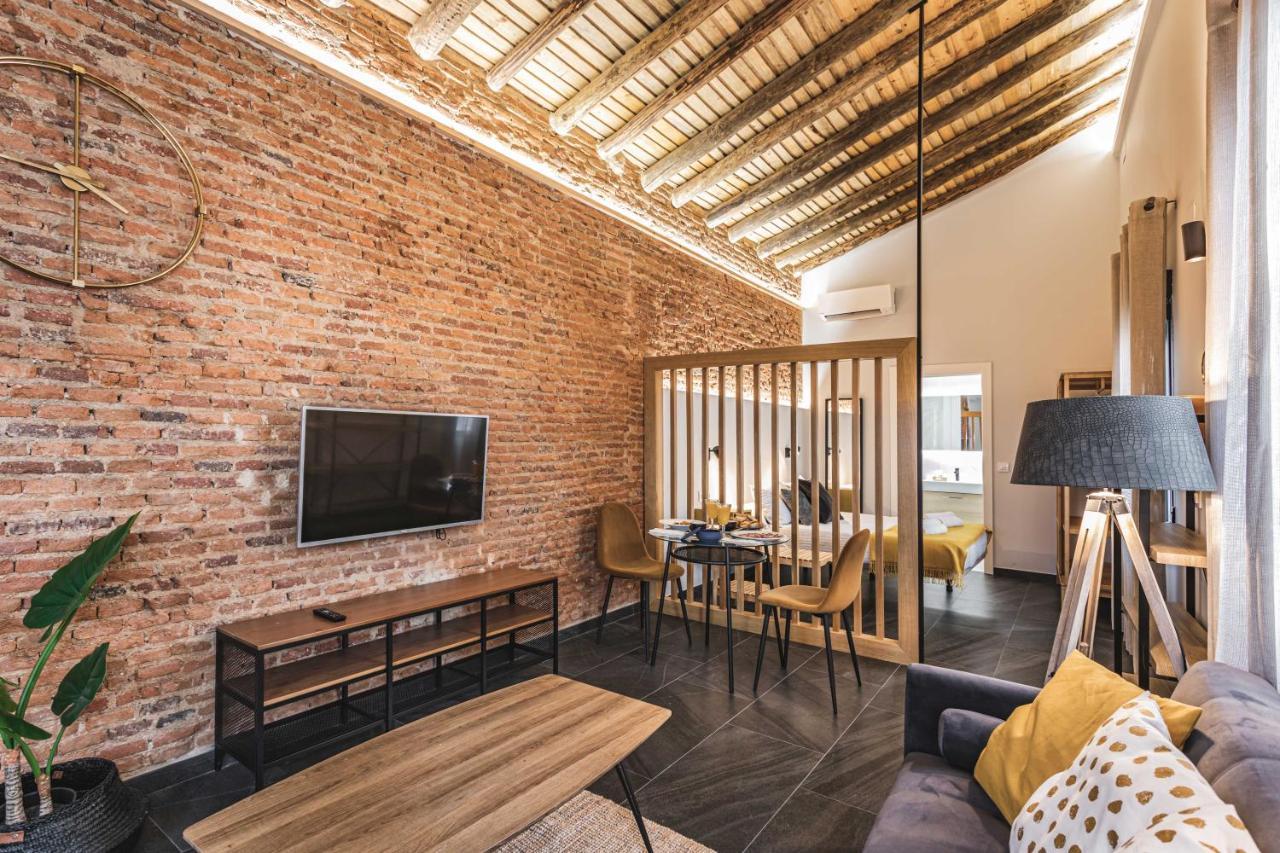 Apartamentos Caceres Central Suites Buitenkant foto