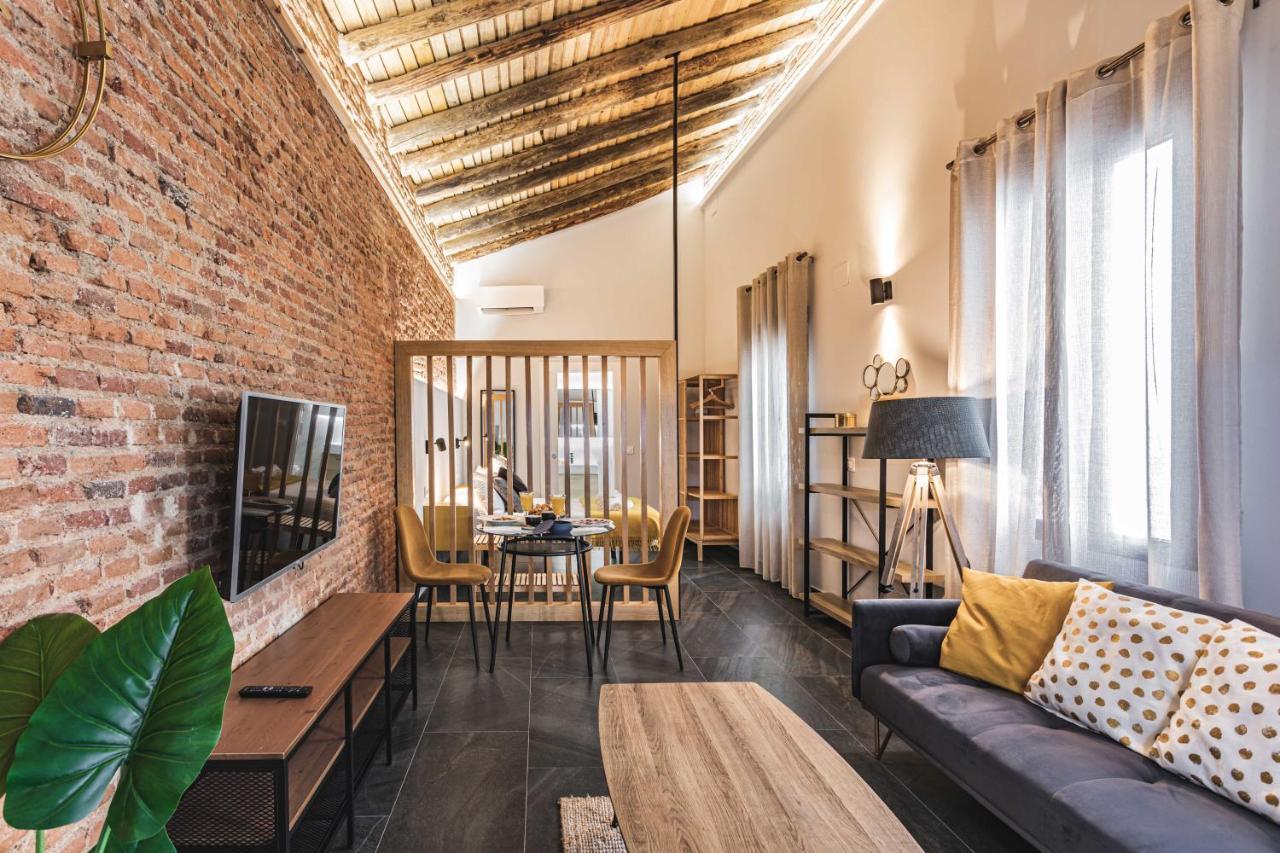 Apartamentos Caceres Central Suites Buitenkant foto