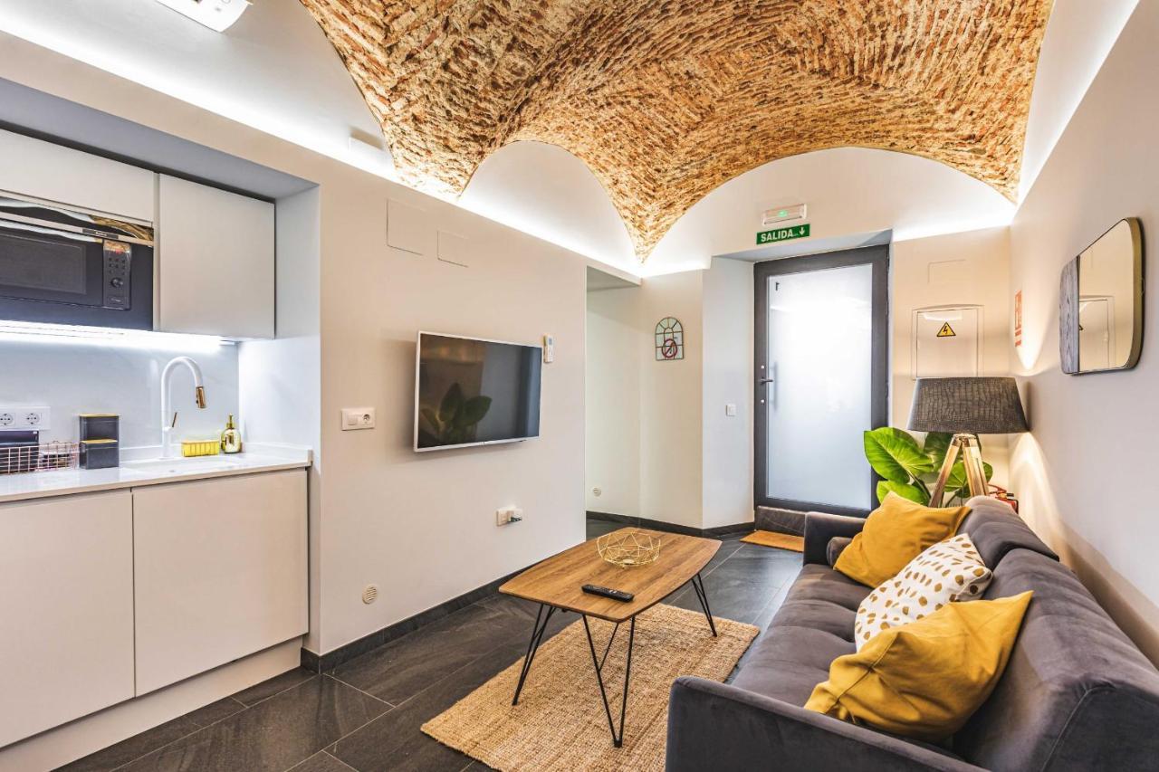 Apartamentos Caceres Central Suites Buitenkant foto